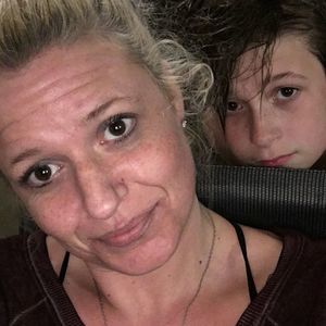 Meet your Posher, Crystal